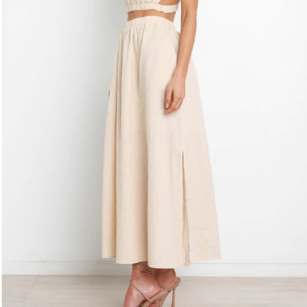 NWT Petal and Pup Esther Skirt - Beige